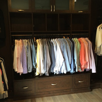 Walk-In Closets