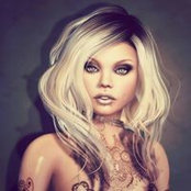 Sady Banks's photo