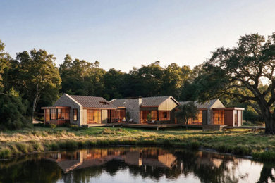 Exterior home idea in Other