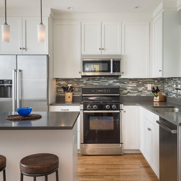 Transitional Cambridge Kitchen
