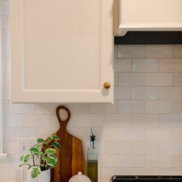 Warm White Transitional Family Kitchen