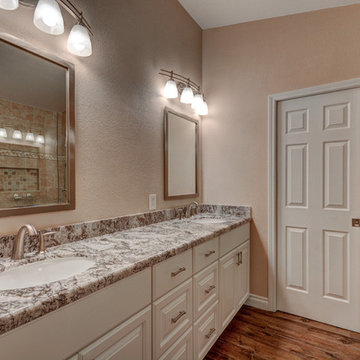 Traditional Master Bath in Subdued Tones