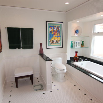 1917 Casa Master Bath
