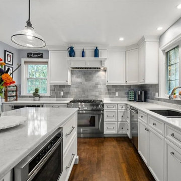 White Shaker Door Kitchen with Corner Three Drawers Base Cabinet
