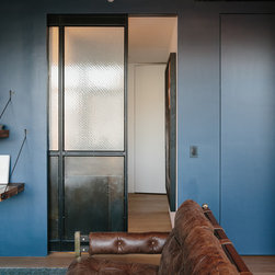 Fashion Loft - Barn Door Hardware