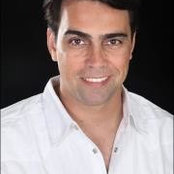 Menachem Salinas's photo