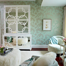Bellas room