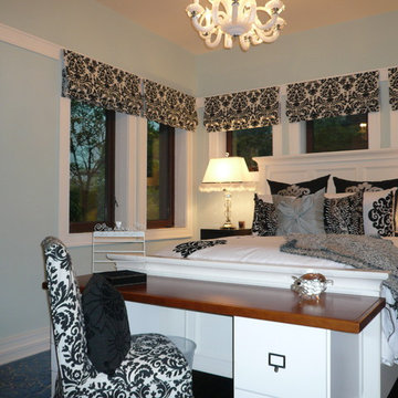 Rooms - Bedrooms - With Antiques Chinese Design Elements