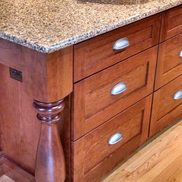 Log Home Kitchen - Island