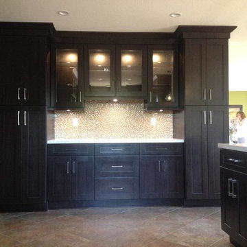 Posh Pepper Shaker Kitchen
