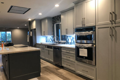 Inspiration for a modern kitchen remodel in San Diego