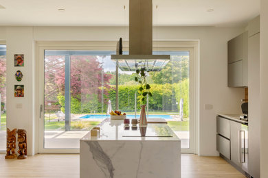 Ispirazione per una cucina minimal