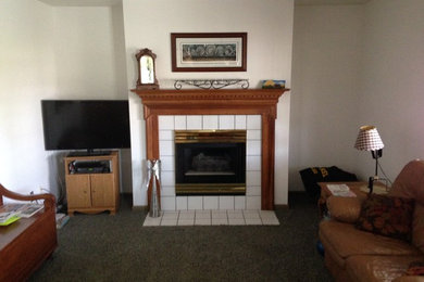 Example of a classic living room design in Philadelphia