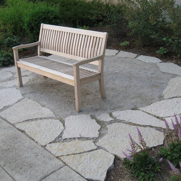 Crushed Granite and Flagstone Border Seating Area