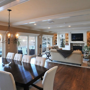 Lakefront Living