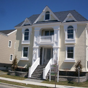 Margate Lagoon Front Residence