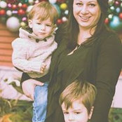 Allison Remmert's photo