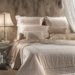 Bed Linen Sets - Quilts And Quilt Sets