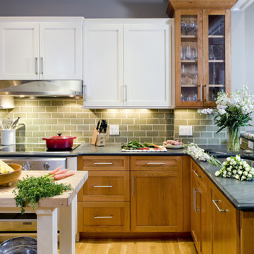Zephyr Pyramid Under-Cabinet