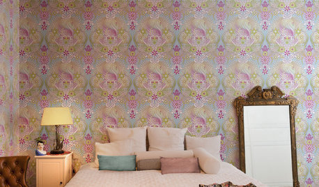 Colour: Warm Up a Pretty Pastel Palette