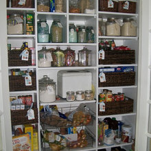 kitchen/pantry