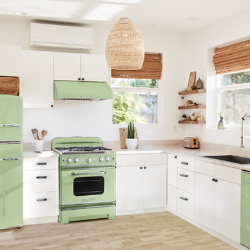 Big Chill Retro Studio Refrigerator