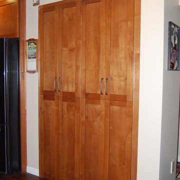 Traditional Alder Cabinet Remodel