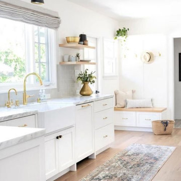 White Kitchen Cabinets