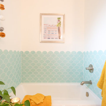 Aqua Scalloped Tile Bathroom