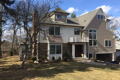 Exterior home idea in New York