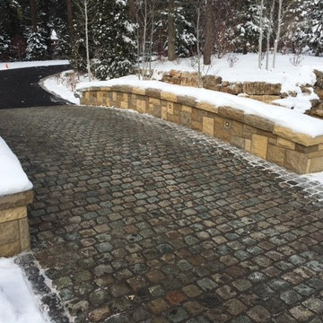 30. Antique Granite Cobblestone 5x5