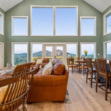 Long Range Mountain Views!