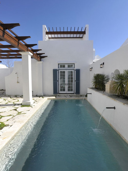 Stucco Courtyard Wall | Houzz