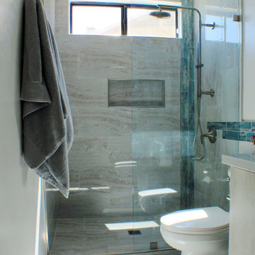 Twin Baths with individual identities