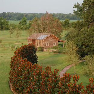 ニューオリンズのカントリー風おしゃれな庭の写真