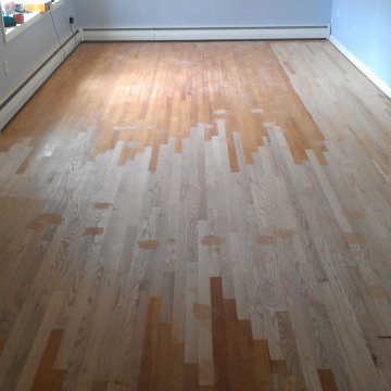 Wood floor repairing. Weaving flooring.