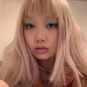 Jinnie Lee's photo