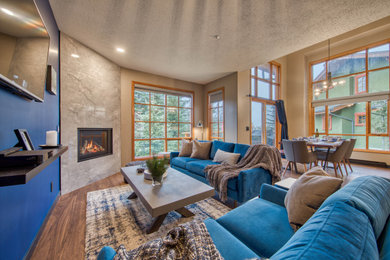 Example of a minimalist living room design in Vancouver