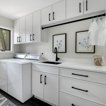 Minnetonka Mod - Laundry
