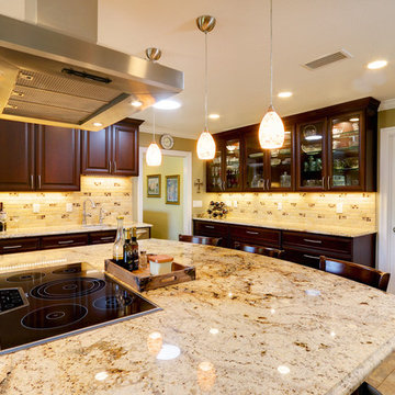 Traditional Kitchen in Pensacola, Florida
