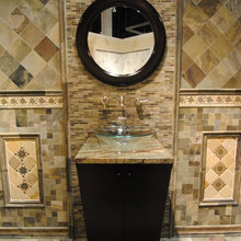 Apt-Bathroom
