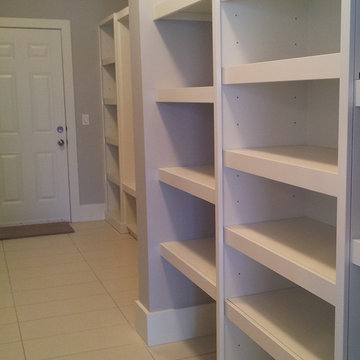 Hallway Mudroom in MDF