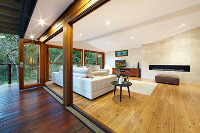 Contemporary living room in Gold Coast - Tweed.