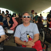 Steve Lewis's photo