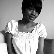 Thandee Mhangwanas foto