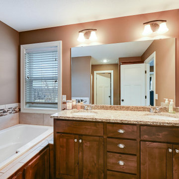 2556 Coldwater Crossing, Mayer, MN 55360
