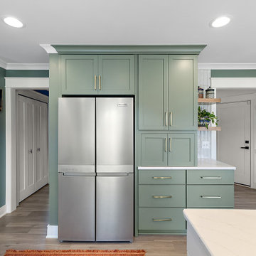 Starmark Maple Wales Marshmallow Cream and Moss Green Kitchen