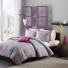 Lauren's bedroom