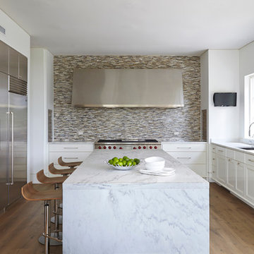 Transitional Kitchen