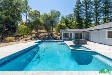 Inspiration for a modern pool remodel in San Francisco